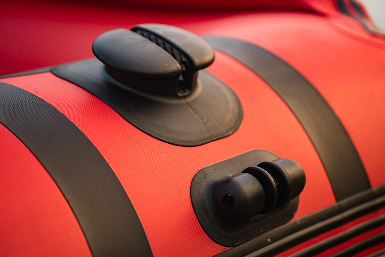 Лодка MISHIMO RIVER FJET PRO 430  под водомет в Томске