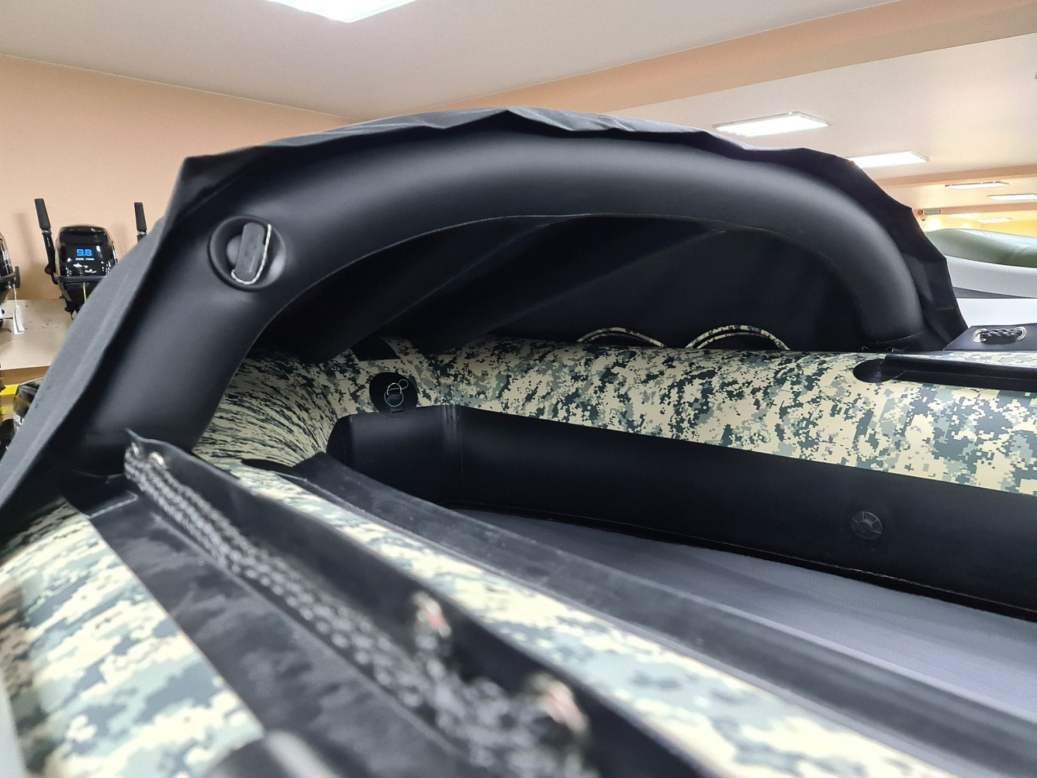 КОМПЛЕКТ НОСОВОГО ТЕНТА К ЛОДКЕ SMARINE AIR MAX 330 ЧЕРНЫЙ в Томске