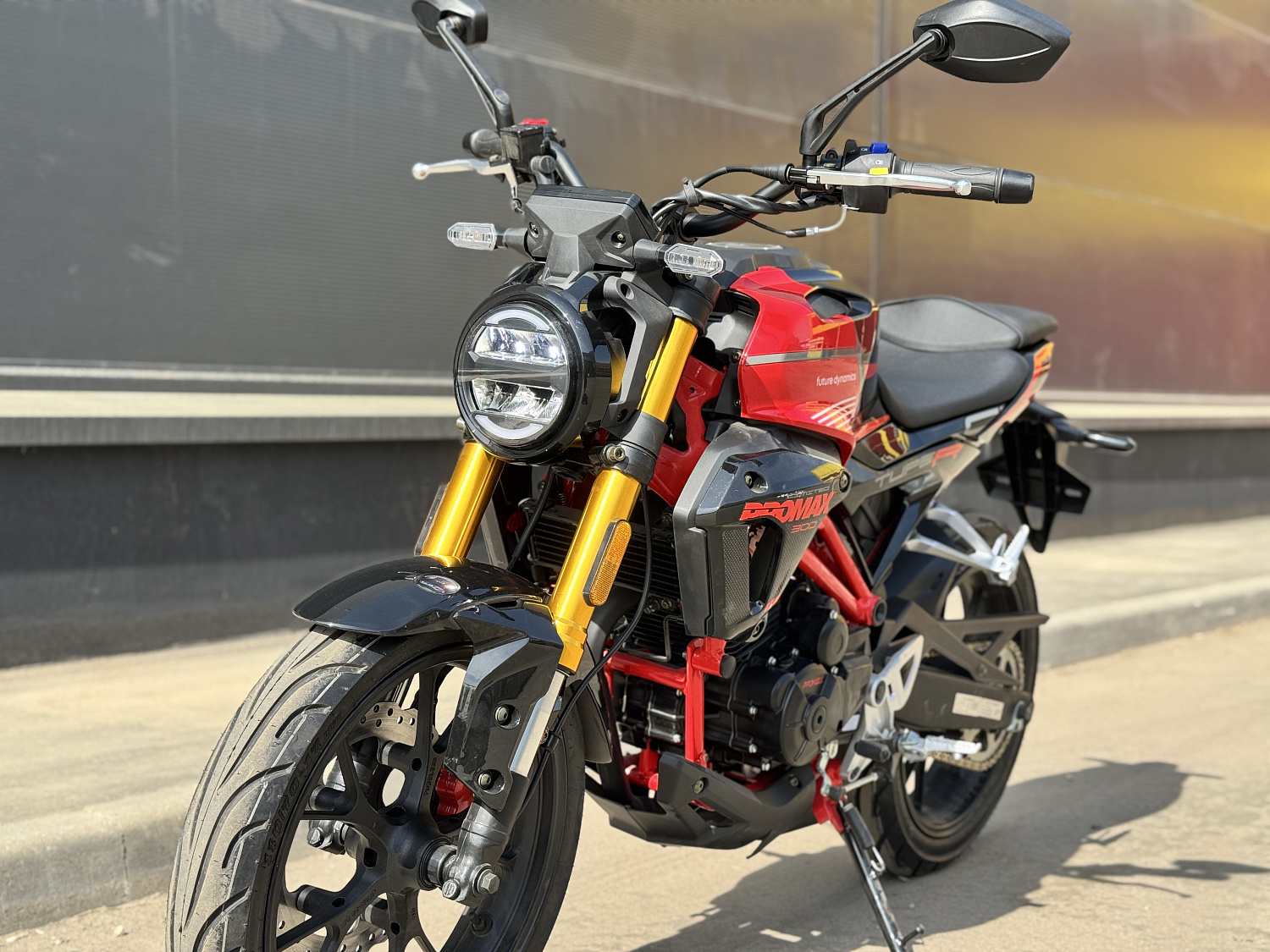 Мотоцикл PROMAX CB300 в Томске