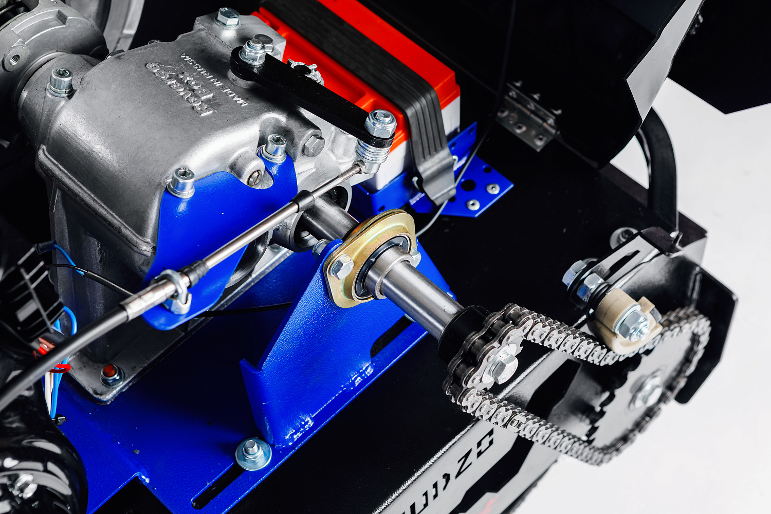 МОТОБУКСИРОВЩИК IKUDZO LONG 2.0 1700/500 EKR19 в Томске