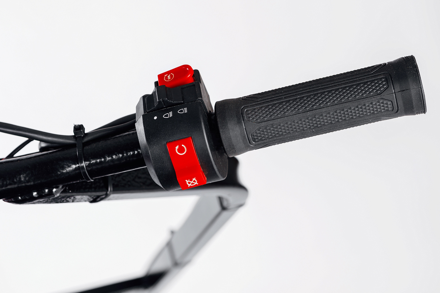 МОТОБУКСИРОВЩИК IKUDZO LONG 2.0 1700/500 EKR19 в Томске