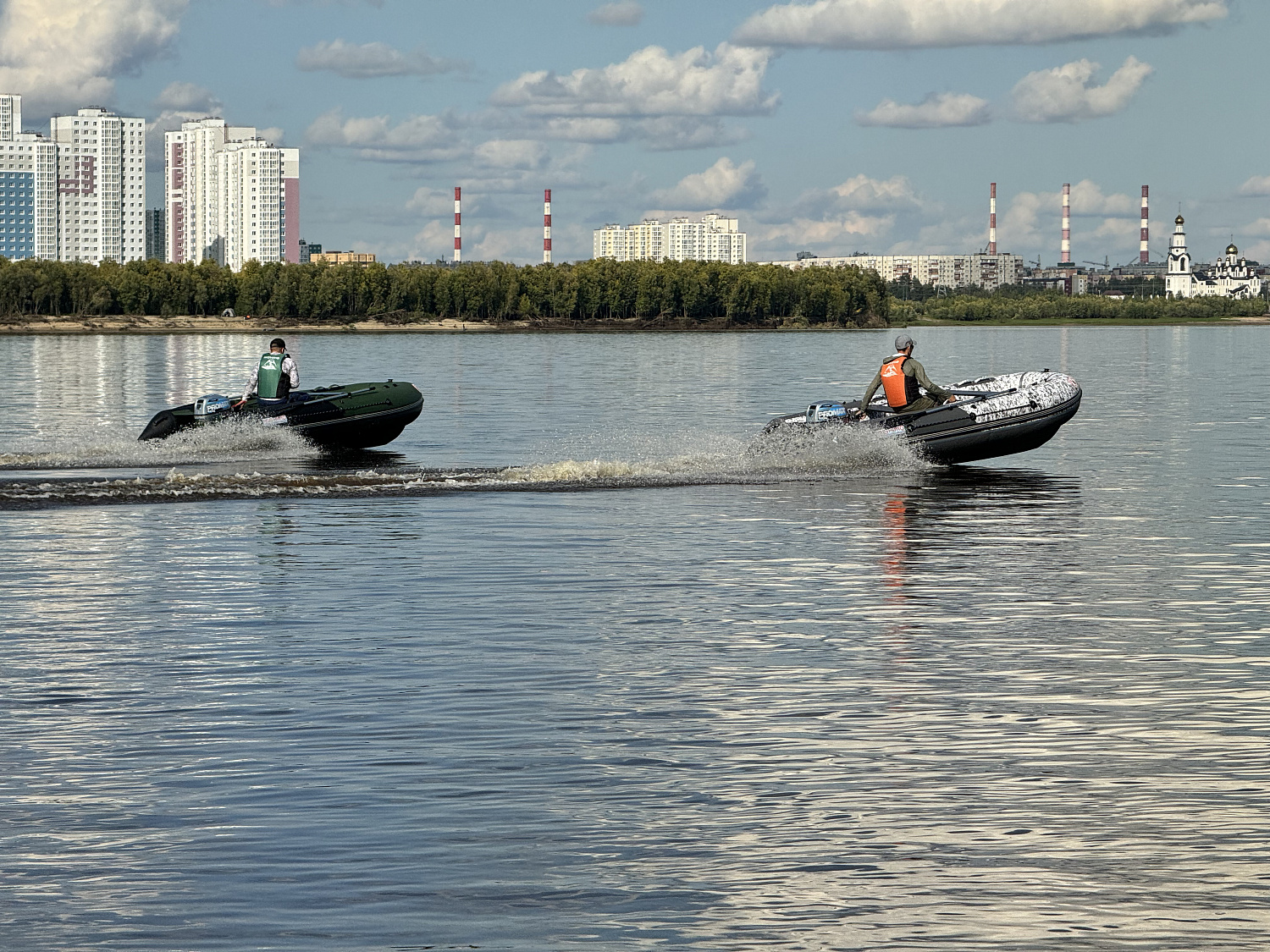 Лодка MISHIMO BIG FLOOR 440 в Томске