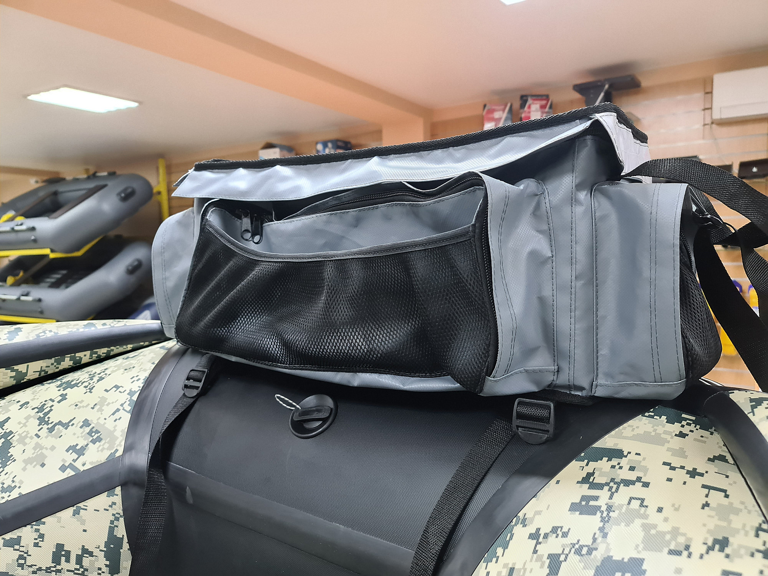 СУМКА ЛЮКС НА БАЛЛОН ДЛЯ ЛОДОК ПВХ 50Х25Х25 СМ в Томске