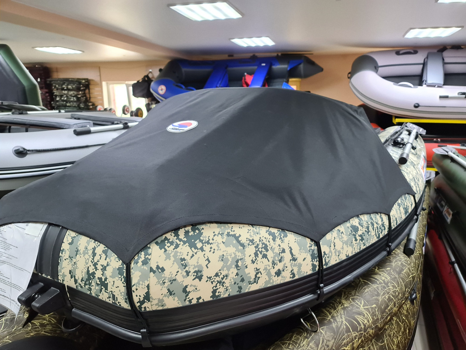 КОМПЛЕКТ НОСОВОГО ТЕНТА К ЛОДКЕ SMARINE AIR MAX 330 ЧЕРНЫЙ в Томске