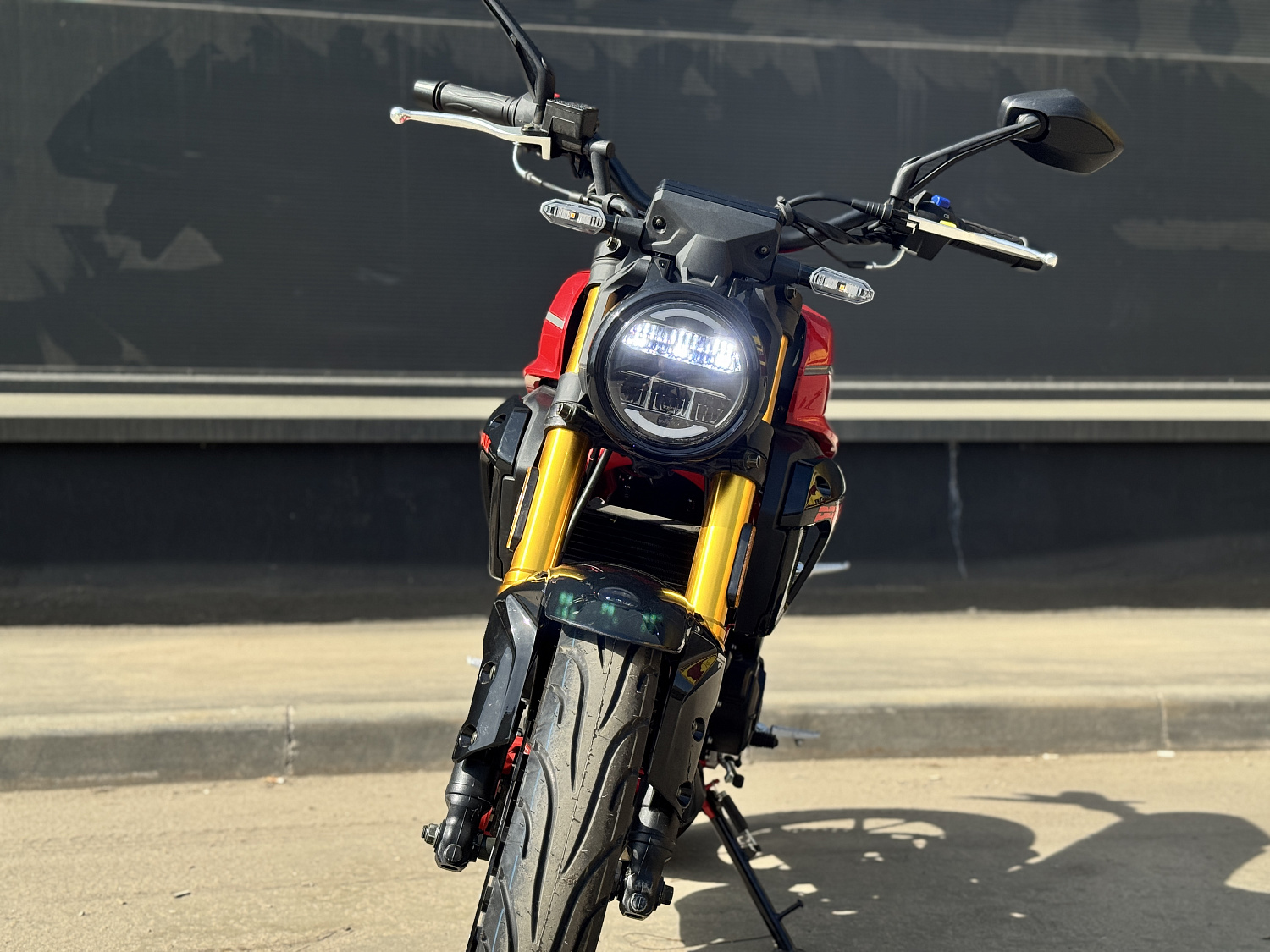 Мотоцикл PROMAX CB300 в Томске